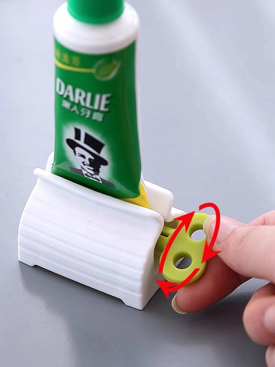 5件随机颜色牙膏挤压器