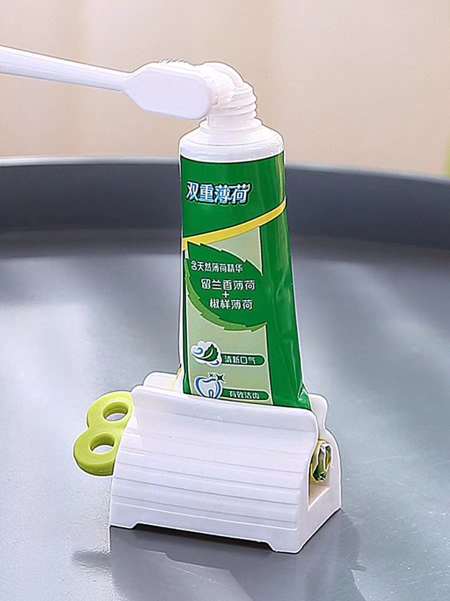 5件随机颜色牙膏挤压器