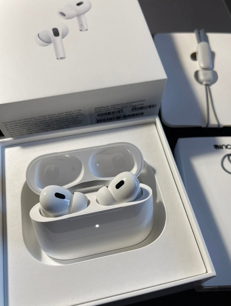 Apple AirPods Pro 第六代蓝牙耳机