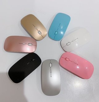 M186 Wireless Mouse