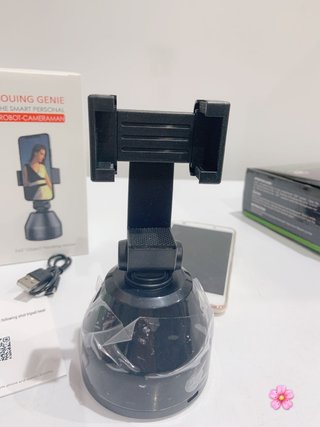 360-Degree Rotating Face Recognition Tracking Selfie Stand