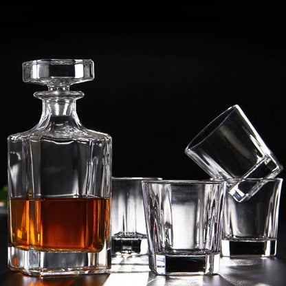Glass Decanter with Airtight Geometric Stopper (750ml)